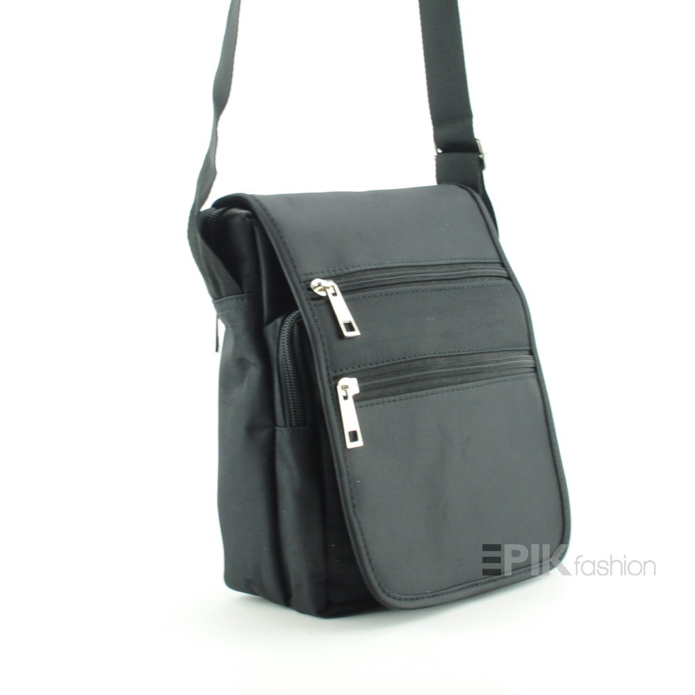 Мъжка чанта от плат непромокаема материя за през рамо 20489